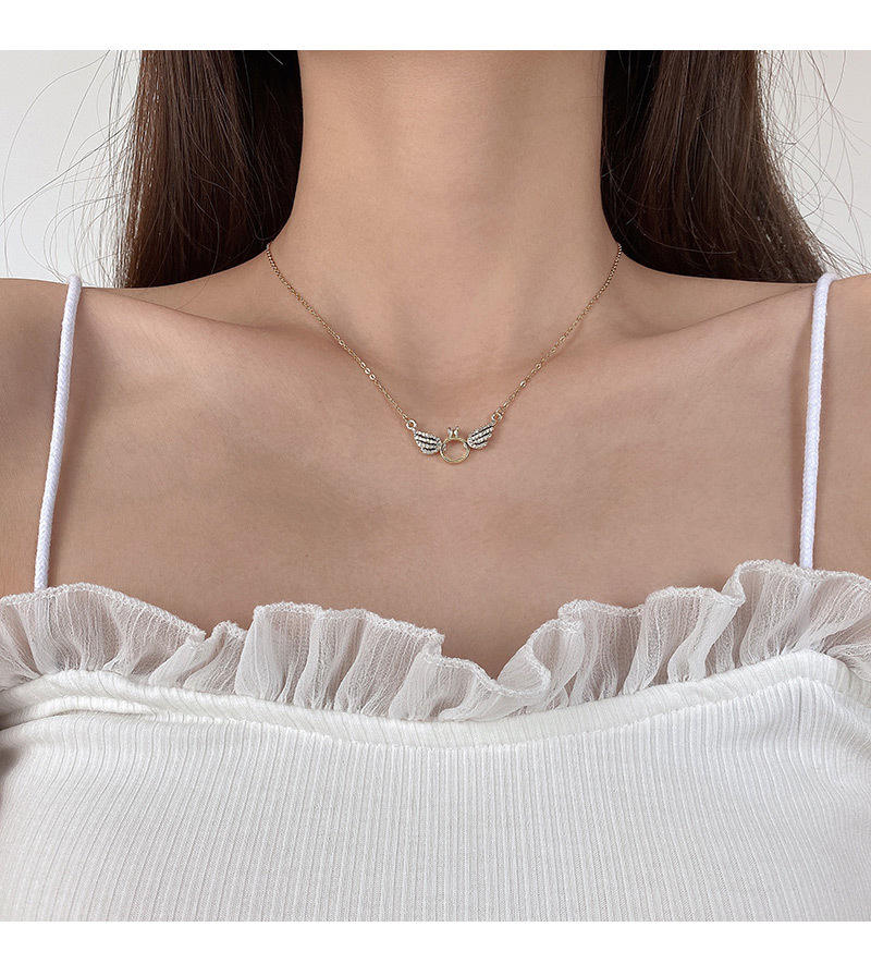 Zircon Little Wing Circle Pendant Necklace Female Titanium Steel Design Sense Clavicle Necklace Ins 