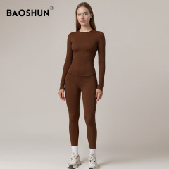 国境を越えた新しいフィットネス服スーツ長袖女性の速乾性高弾性ランニングトレーニングスポーツヨガ服スーツ卸売