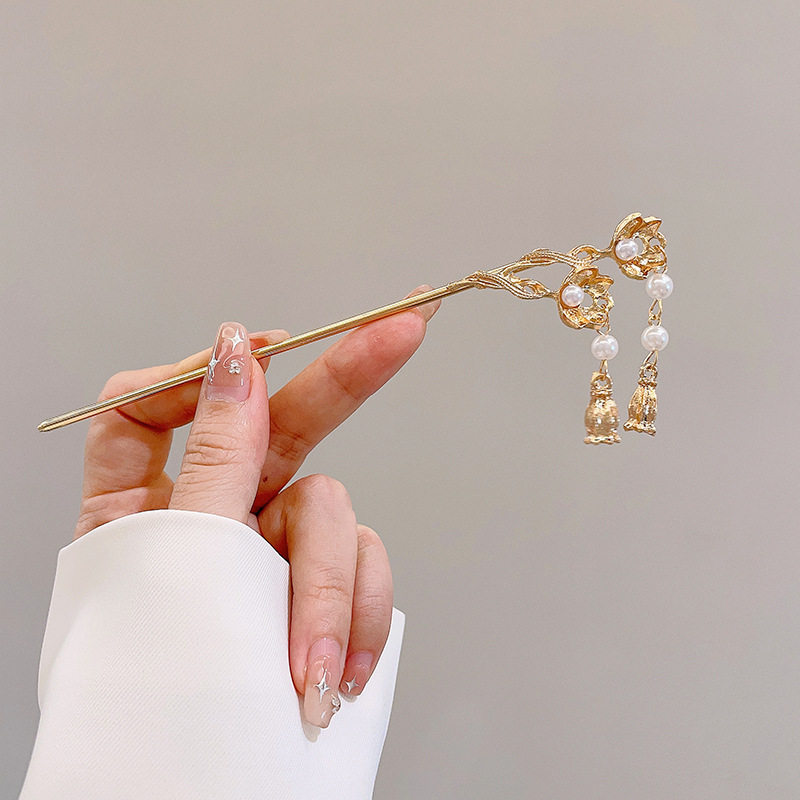 新しい中国風の合金の花のヘアピン、古代スタイルのヘアピン、ハイエンドの軽い高級タッセルヘアピン、ヘアアクセサリー卸売|undefined