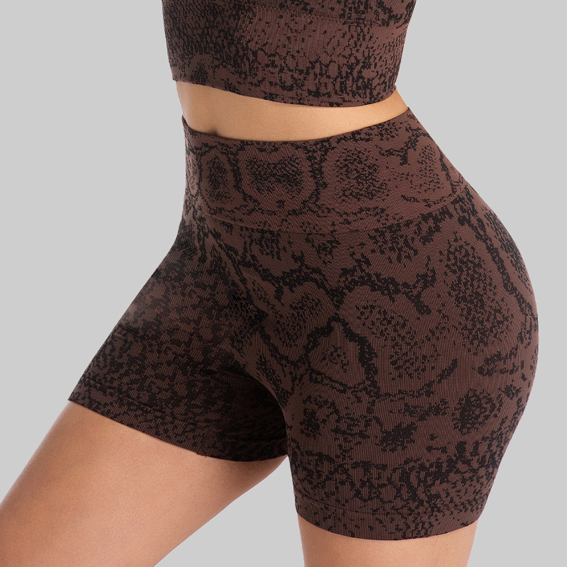 El nuevo traje deportivo de yoga con patrón de serpiente transfronterizo lleva un traje de yoga sexy para levantar las caderas fuera de la carrera, un traje de yoga con cintura alta y elasticidad de dos piezas. image 19