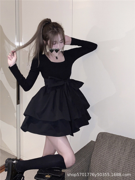 Belt with bow