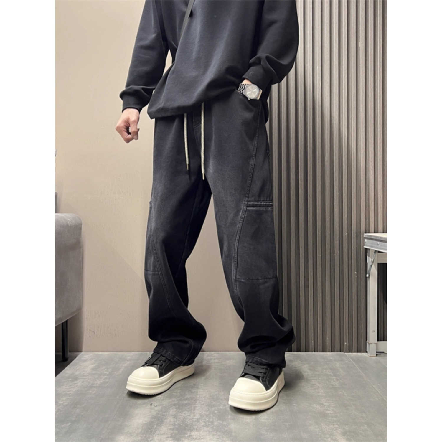 Men's Smoky Gray Washed Retro Straight Leg Jeans Style High Street Loose Fit Trendy Slimming Casual Slightly Flared Trousers_mkmklike.com