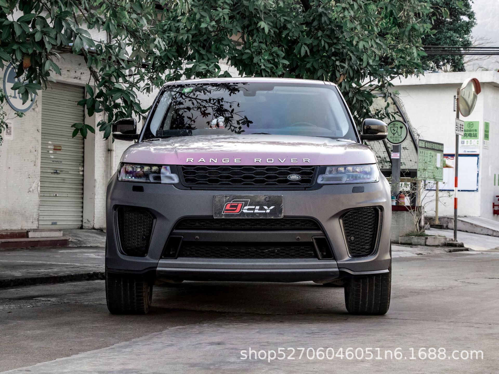 Suitable for 15-17 Land Rover Range Rover Sport Models Modified to 18-22 Svr Old-To-New Front Bumper Surround Kit