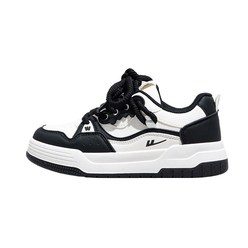 Zapatillas versátiles de moda con diseño moderno en blanco y negro, suela gruesa, zapatos para estudiantes, transpirables para todas las estaciones, zapatos casuales para mujer