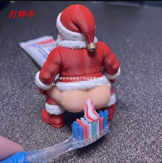 跨境新款 Pooping Santa Toothpaste Topper圣诞老人拉屎牙膏装饰