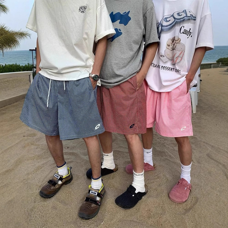 Plaid Shorts for Boys 2026 Summer New Korean Style Trendy Brand Retro Hip-Hop Design Preppy Style Five-Point Pants Plaid Shorts for Boys 2026 Summer New Korean Style Trendy Brand Retro Hip-Hop Design Preppy Style Five-Point Pants