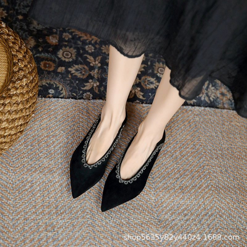 Женские замшевые туфли на высоком каблуке со стразами, с острым носком, новинка весны и осени, универсальные черные одиночные туфли в стиле ретро с острым носком, Женская Профессиональная Рабочая обувь