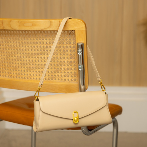 High-end women's bags 2024 spring and summer new style temperament armpit commuting bag Korean version versatile one-shoulder cross-body baguette bag