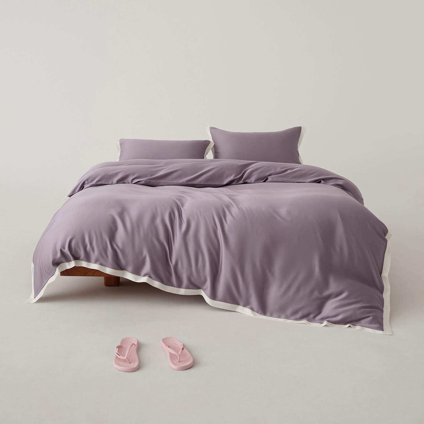 Spring and Summer High-Quality Products | Tencel Lyocell Four-Piece Bed Sheet Set, Ice Silk Bedding, Breathable for Sleeping Naked, Shipped from Nantong.