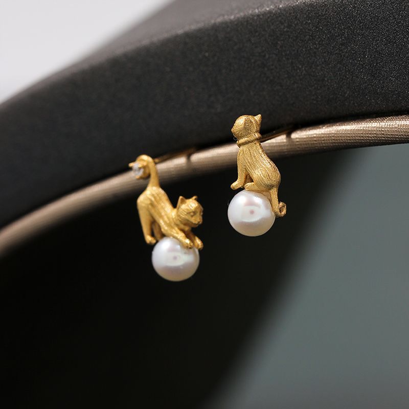 Japanese genuine small design cute asymmetrical earrings from pearl