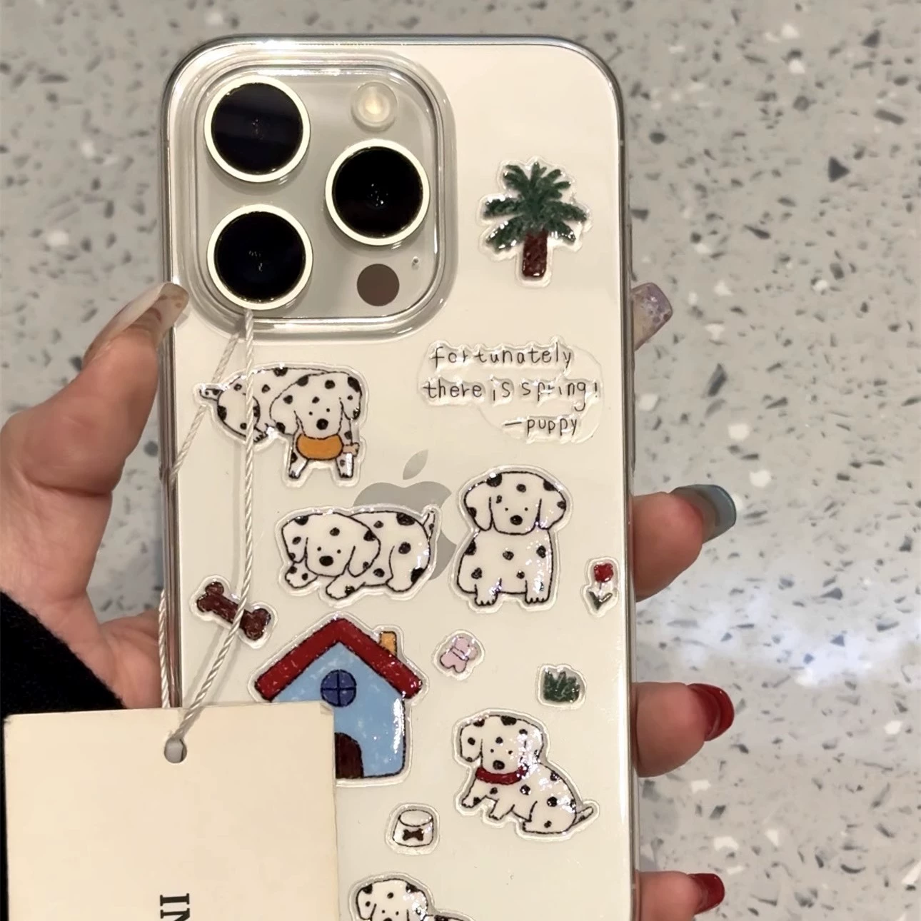 Наклейка с милым логотипом, высокого качества, совместима с iPhone 16, чехол для телефона, 16 Pro Max, 13