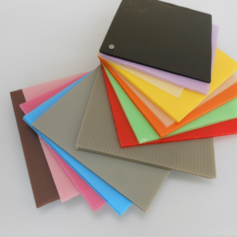 PP塑料板中空板白色产品塑料垫板塑料隔板塑料包装制中空板周转板