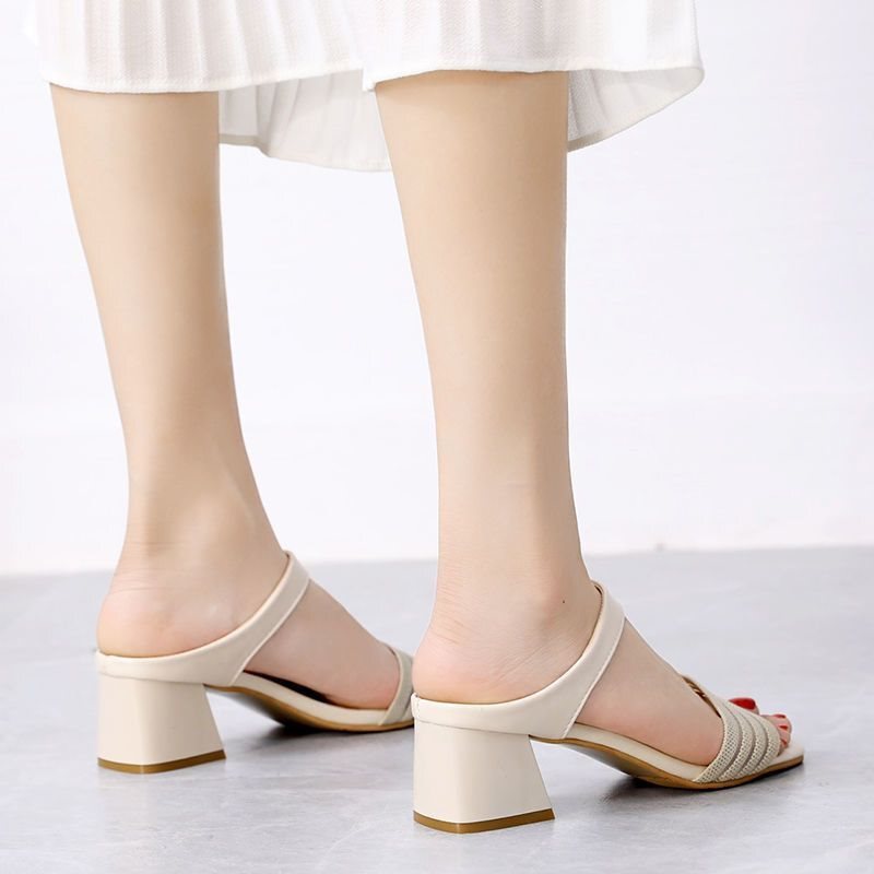 High-End Genuine Leather Sandals for Women 2024 New Style Slippers Stylish Women's Outdoor Fashion Versatile Casual Ladies' Sandals
