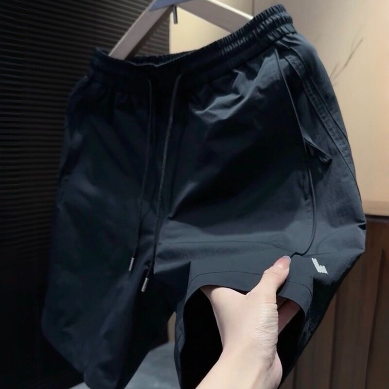 Men's Summer Shorts with a High-End Feel, Three-Dimensional Cut, Elastic Waist, Straight-Leg Quick-Dry Shorts