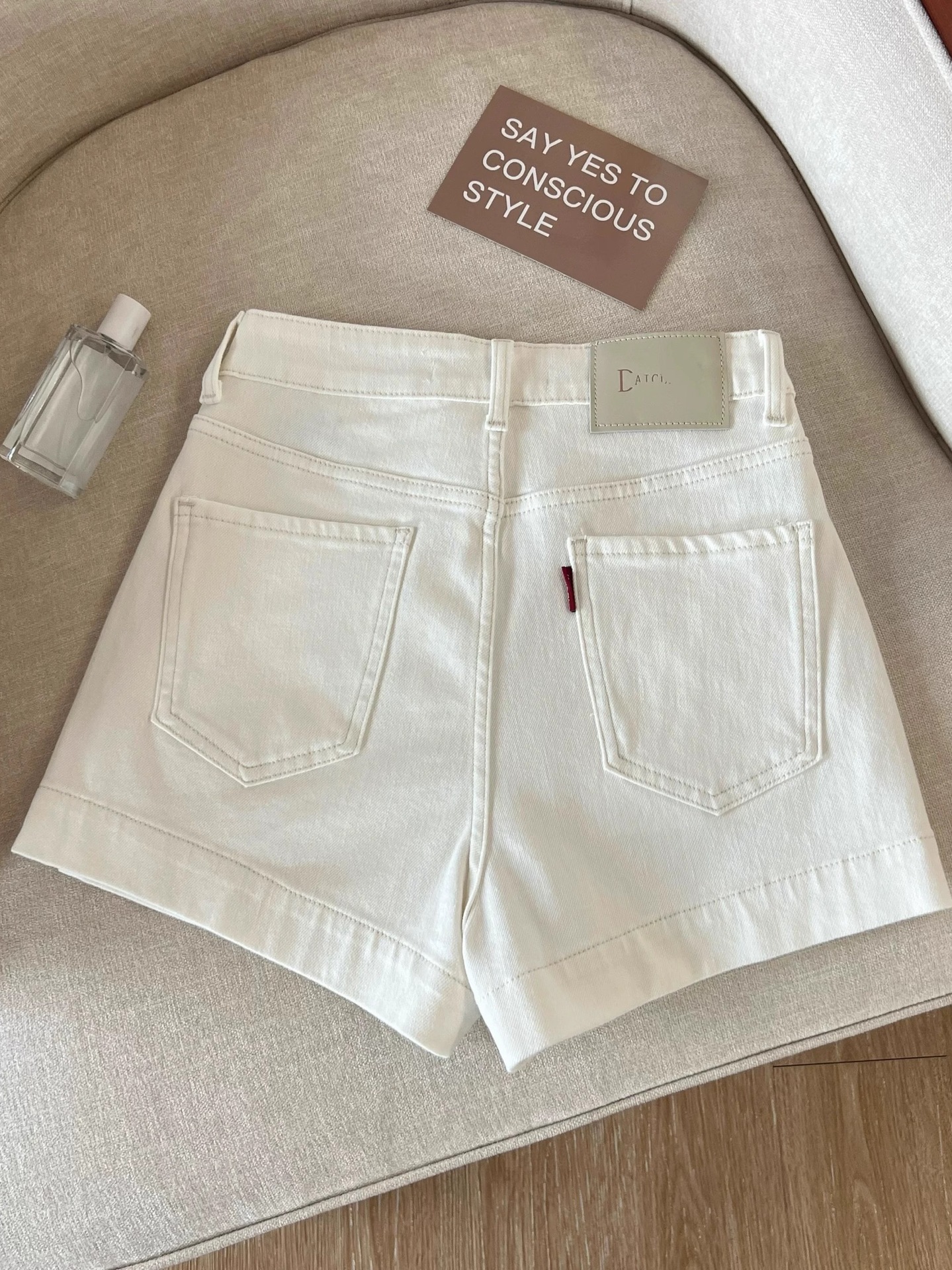Shenzhen Nanyou Denim Shorts Women's Summer Elastic High-Waisted White Thin Slimming Slit Hot Pants