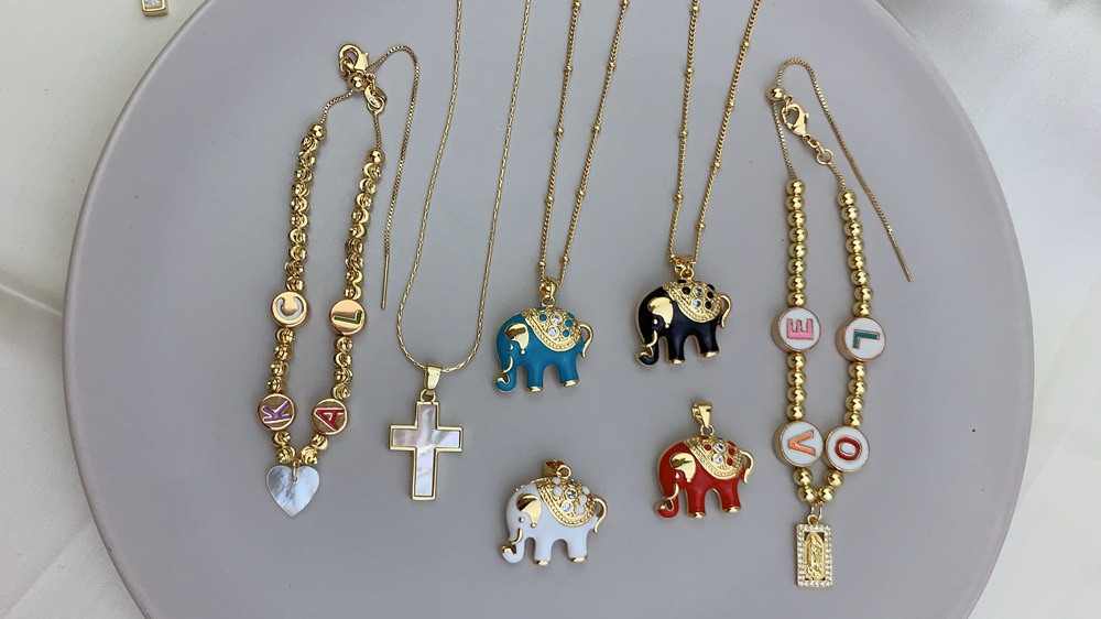 15g Weight Pendant Necklace Classification Simple Style Elephant Alloy Plating Women's Pendant Necklace