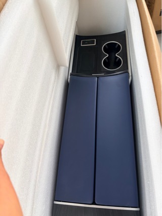 Business Vehicle Modified with In-Car Armrest Box, Double-Door Armrest Refrigerator, Compatible with Buick Gl8Es and 653t