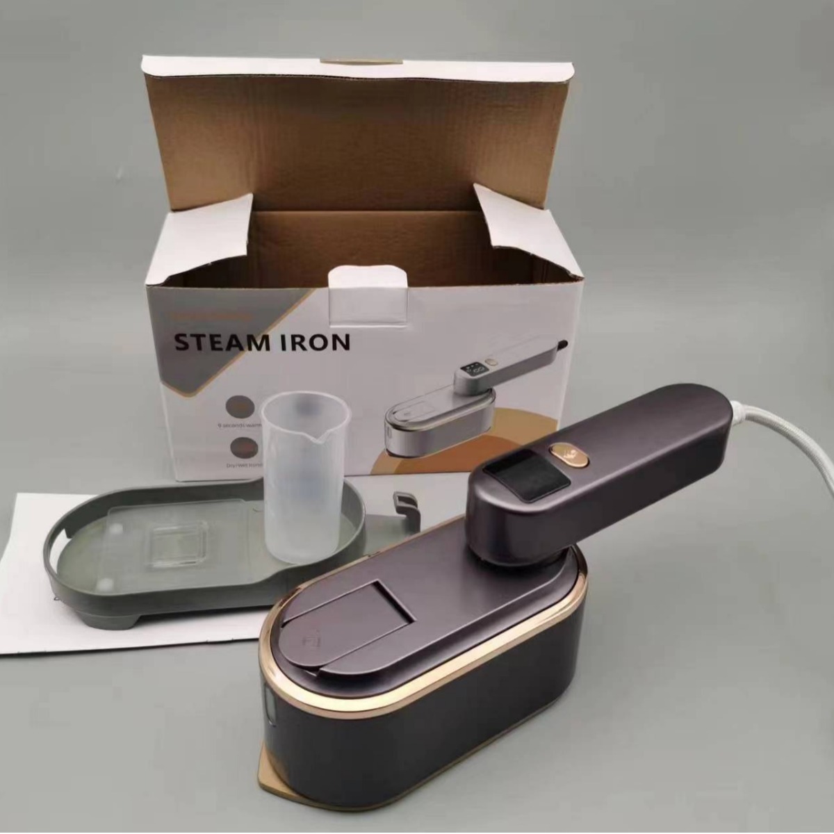 Cross-border New Hand-held Hanging Iron Mini Portable Ironing Machine Folding Hanging Iron Three-gear Steam Iron