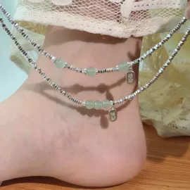 项链;耳环;耳钉