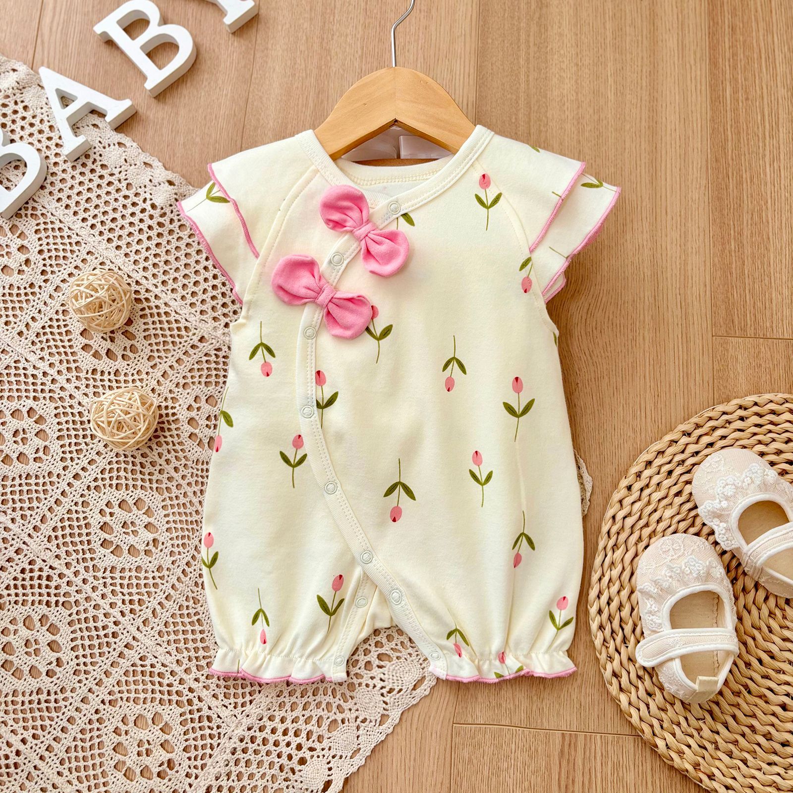 平角黄底一枝花-3