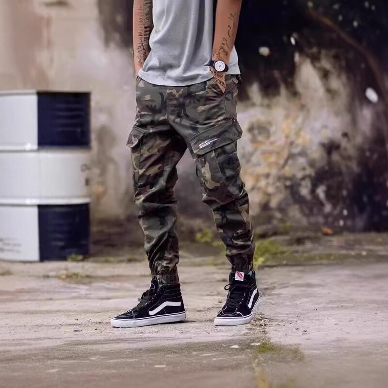 High Street Style Camouflage Jogger Cargo Pants with Multiple Pockets, Slim Fit Tapered Casual Pants for Trendy Men High Street Style Camouflage Jogger Cargo Pants with Multiple Pockets, Slim Fit Tapered Casual Pants for Trendy Men