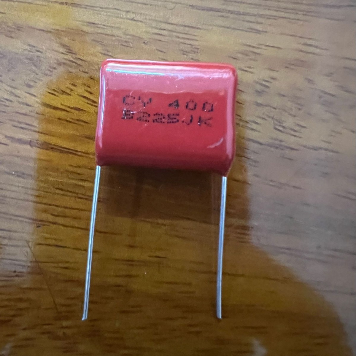 CBB 225 2.2uf 400V  脚距20mm