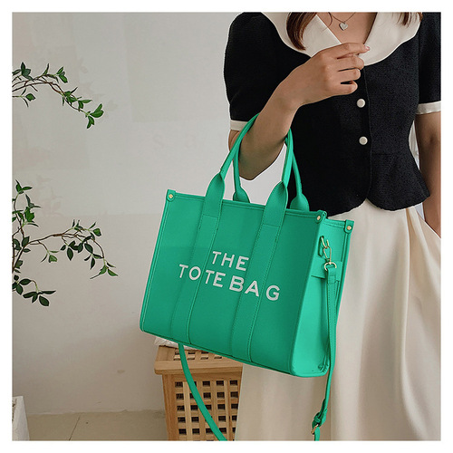 Export new style printed simple tote bag, large capacity letter portable armpit bag, fashion trend single shoulder crossbody bag