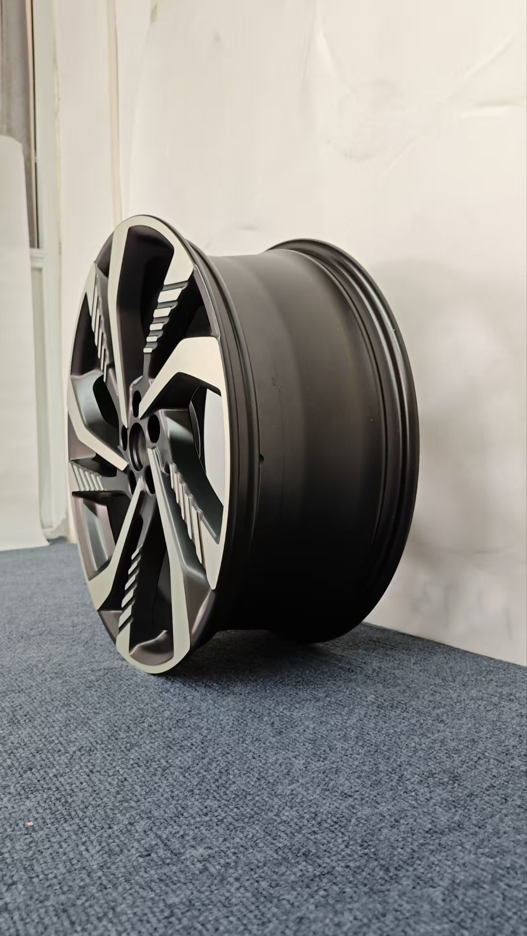 Geely Xingyue L 20inch Wheel Hub Geely Monjaro Wheel Hub Original Model Aluminum Alloy Wheel Hub
