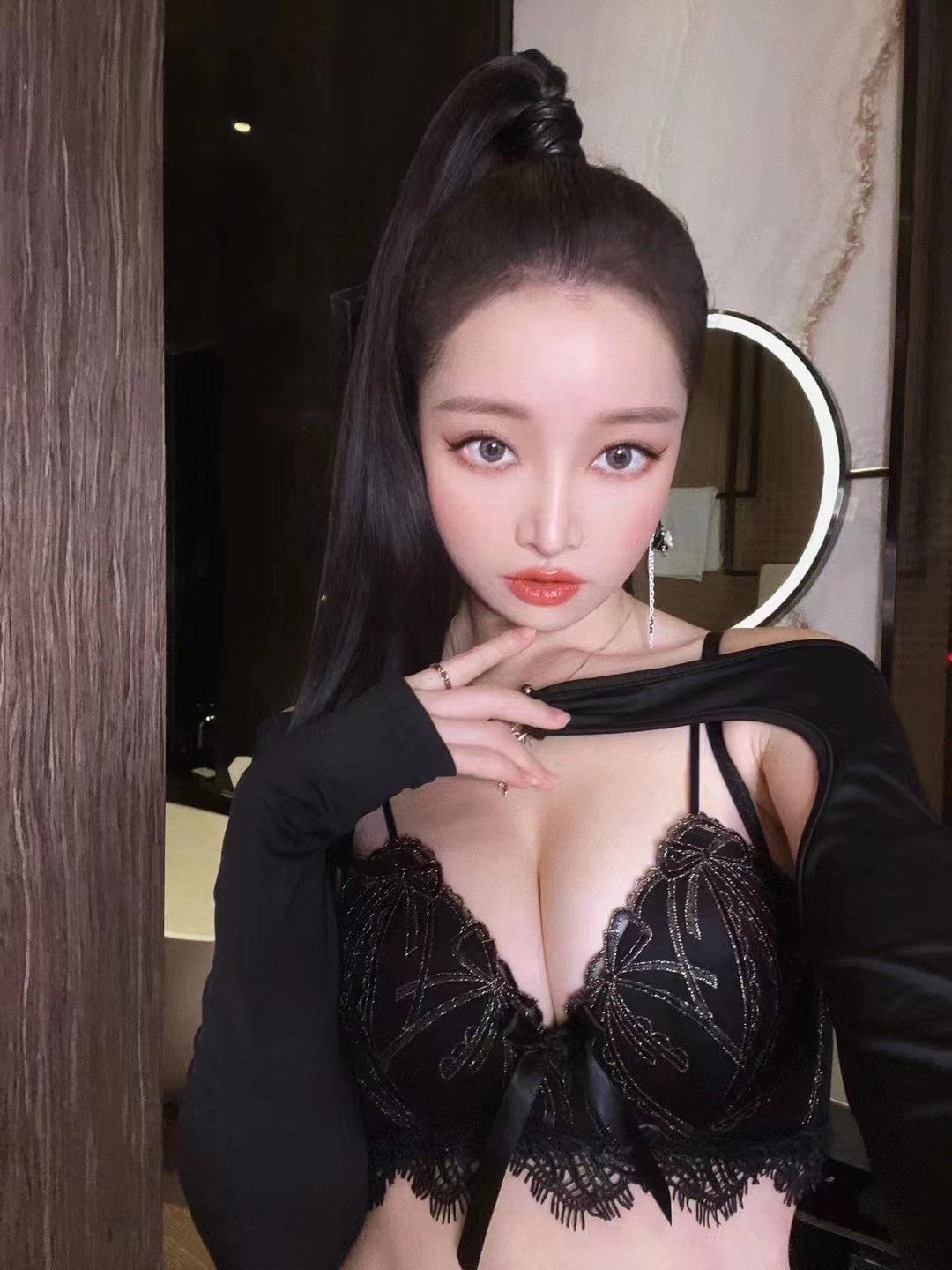 Negro de una sola pieza