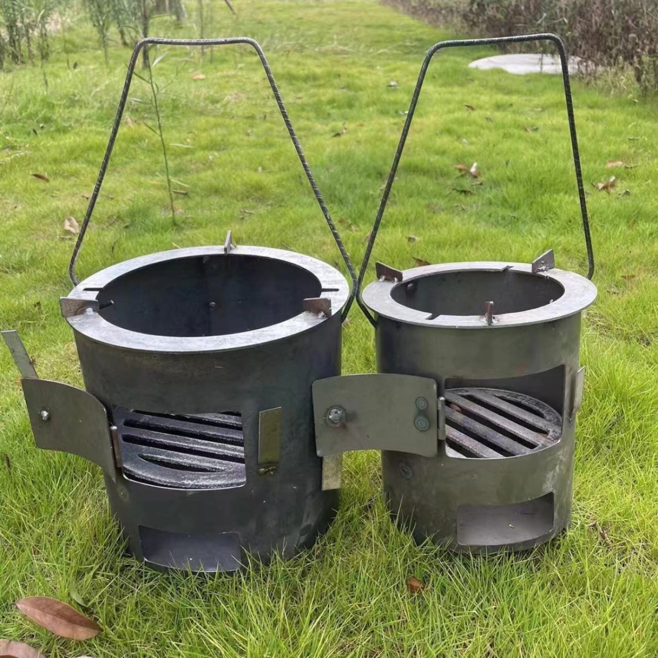 Thickened charcoal stove for outdoor cooking, tea brewing, heating, and grilling; a multi-functional portable charcoal bucket for outdoor picnics
