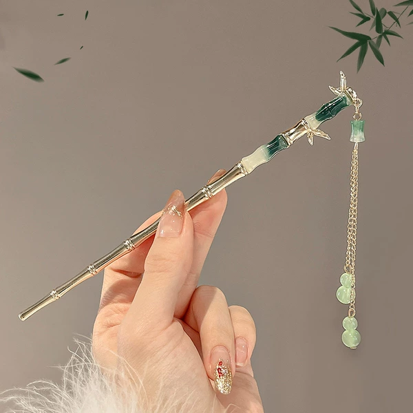 Golden bamboo Chinese hairpin with tassels