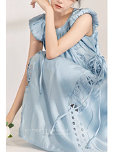 乔与花樽丨蓝色连衣裙镂空小众设计感显瘦法式裙子2024新款夏季女