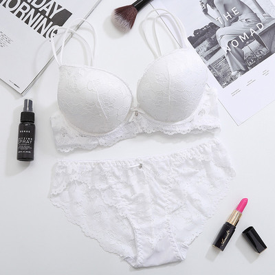 El Comercio exterior 8855 sexy encaje tentación ropa interior traje push up sujetador de las mujeres pequeñas taza delgada sujetador con belleza volver