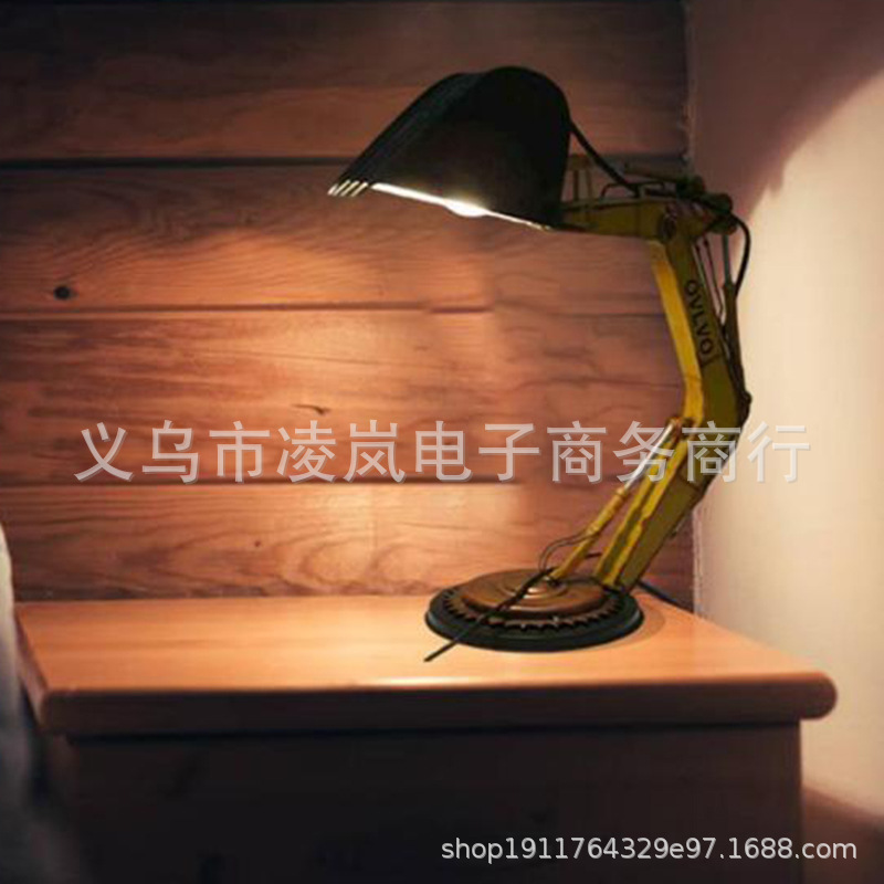 跨境 Digger Desk Lamp樹脂挖掘機台燈辦公擺件複古機械小夜燈