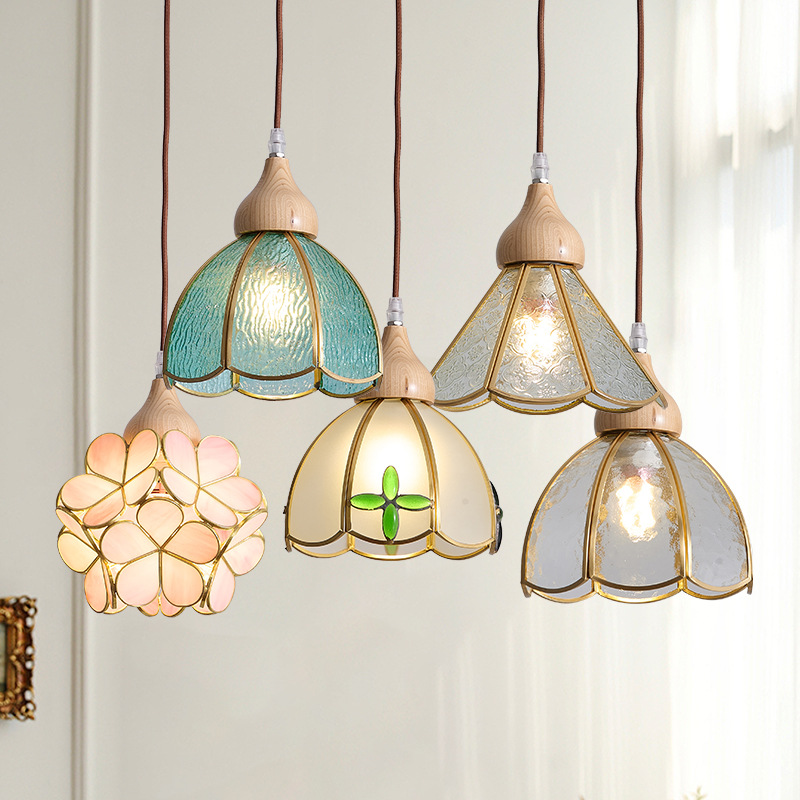Juganoz medieval retro americano vidrio restaurante lámpara de bar estilo japonés ventana de ventana de viento silencioso puerta de entrada dormitorio pequeño candelabro