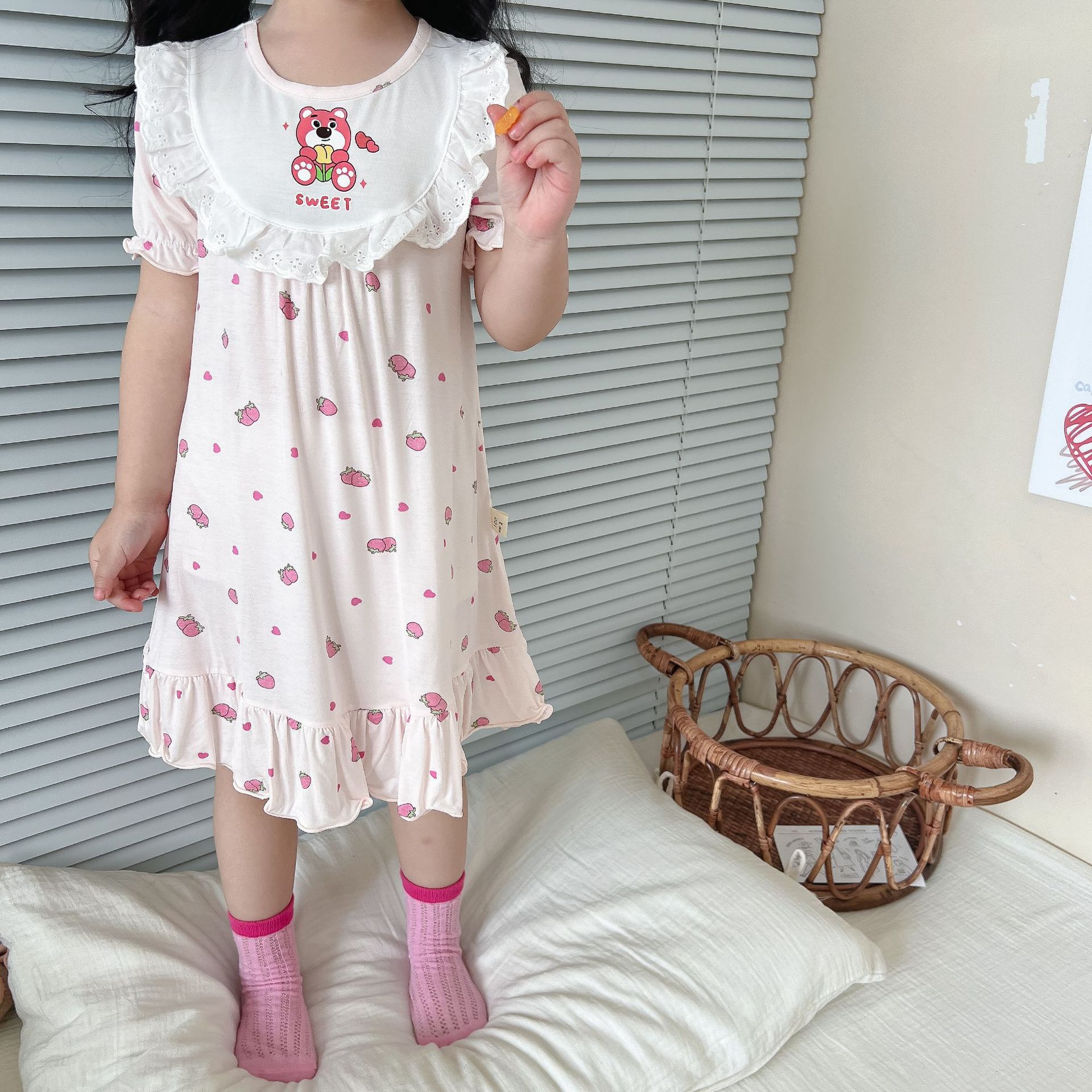 New Summer Girls Dress for Baby Girls with Lace Princess Dress, Summer Home Dress, Short Sleeve Pajama Dress Gown