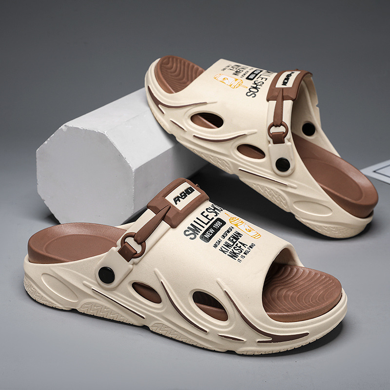 Verano de dos colores de dedos abiertos ventilados un hombre al aire libre casa dos zapatillas de playa zapatillas frías