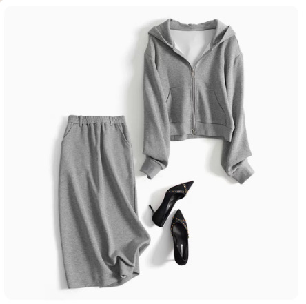 Classic universal solid color set for leisure