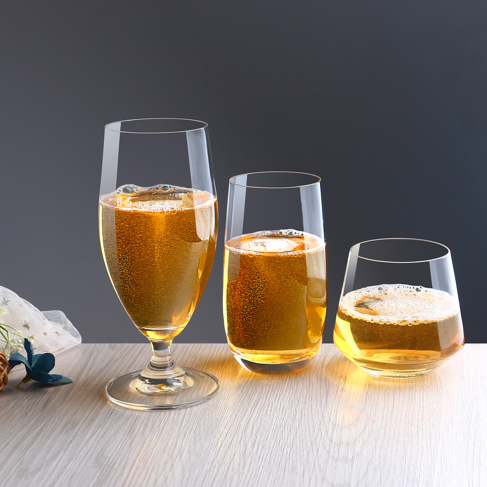capacious glass creative wineglass for craft beer for commercial use…