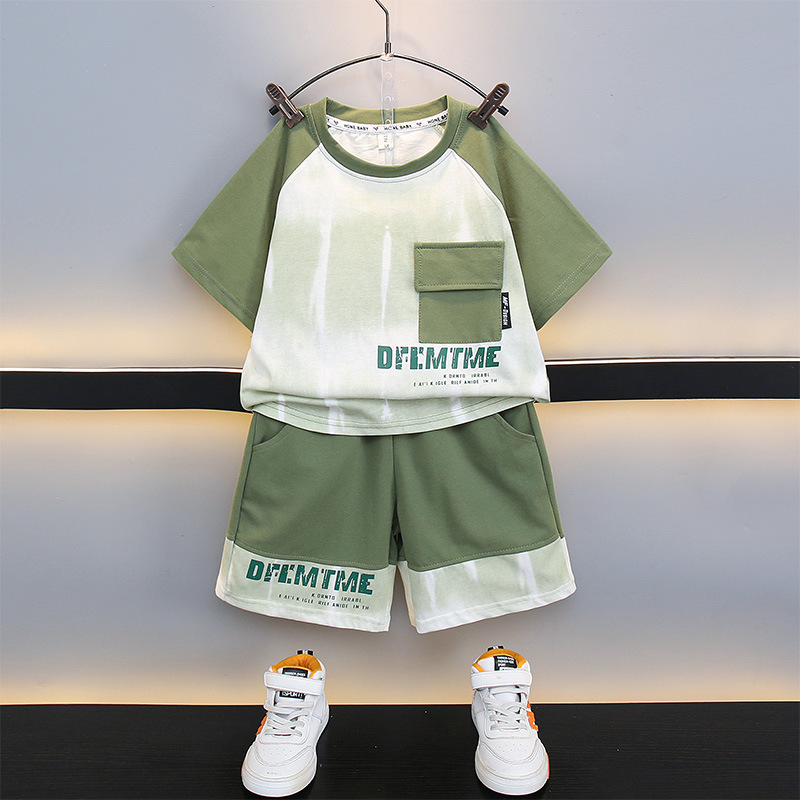 5071 Traje de verano para niños 2025 Nuevo verano Niños medianos y grandes Niños Ropa deportiva de manga corta para niños
