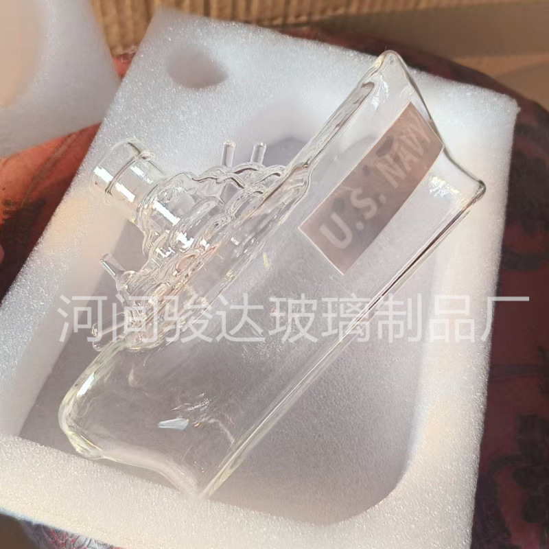 跨境新款Funny French Bulldog Whiskey Bottle战舰威士忌酒瓶|undefined