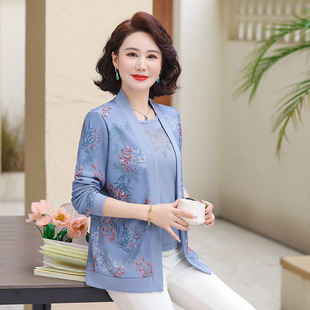2025 mother spring printed two-piece top middle-aged and elderly women's printed cardigan thin coat spring and autumn suit