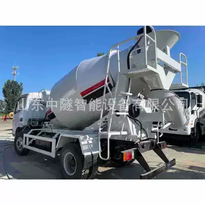 Betonqarışdıran maşınlar Mobile Mixing Station for Construction
