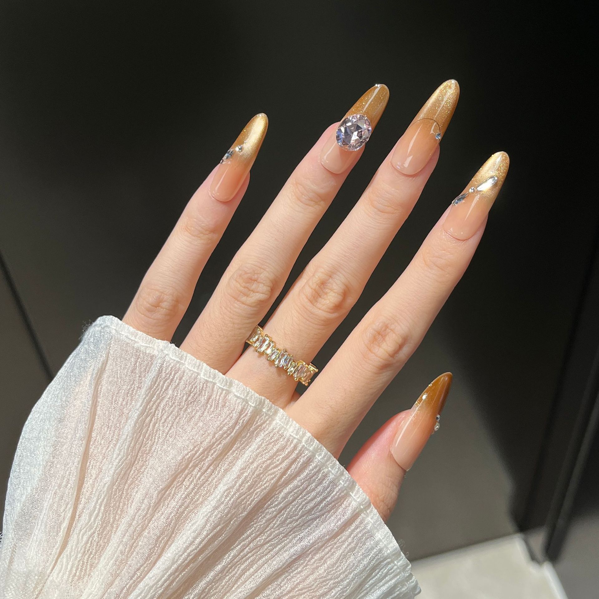 Uñas postizas de ojo de gato transfronterizas, piezas de uñas hechas a mano, uñas postizas, arte de uñas portátil, estilo largo de alta gama.