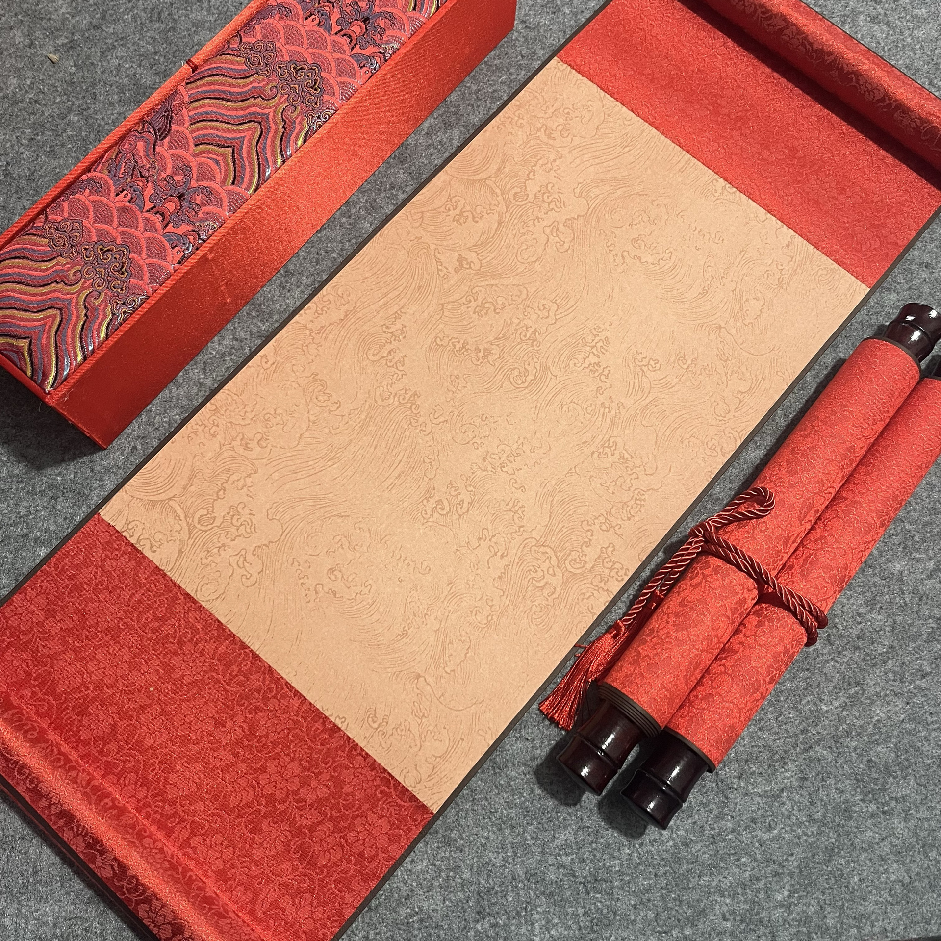 空白宣纸卷轴成人礼物男生女生高级感18岁生日书法拜师贴婚书卷轴