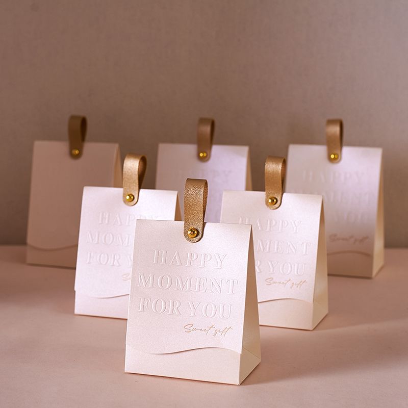 新款手提式结婚喜糖盒白色烫金字体婚礼礼盒空盒手提喜糖纸盒包邮