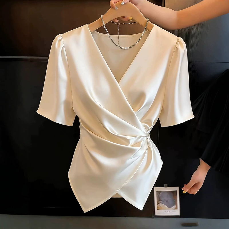 High-End White V-Neck Short-Sleeve Shirt for Women, Summer 2026, Super Stylish Cross-Neck Irregular Top High-End White V-Neck Short-Sleeve Shirt for Women, Summer 2026, Super Stylish Cross-Neck Irregular Top