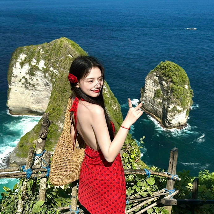 Hong Kong Style Hot Girl Style Red Wave Dot Neck dress Women's Summer Sexy Big Backless Elegant Tight Waist V-neck Short Dress Hong Kong Style Hot Girl Style Red Wave Dot Neck dress Women's Summer Sexy Big Backless Elegant Tight Waist V-neck Short Dress