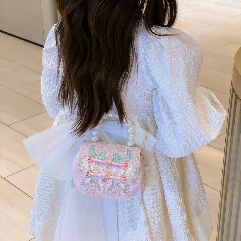 2025 nuevo estilo nacional bolso infantil princesa bolso de perla nueva niña china accesorios cadena bolso de mochila