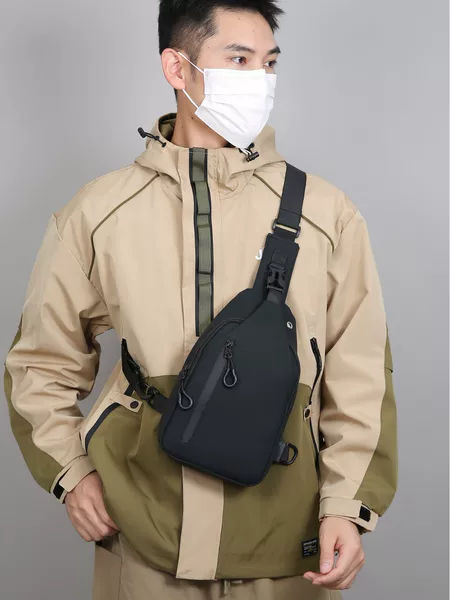 Cross-Border New Style Chest Bag for Men, High-End Cross-Body Bag, Men's Water-Repellent Shoulder Bag, USB Charging Chest Bag